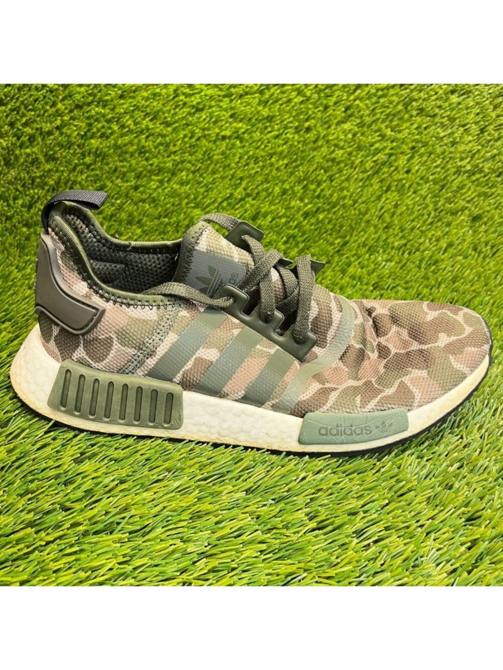 Adidas NMD_R1 Mens Size 8 Green Camo Athletic Running Walking Shoes Sneakers